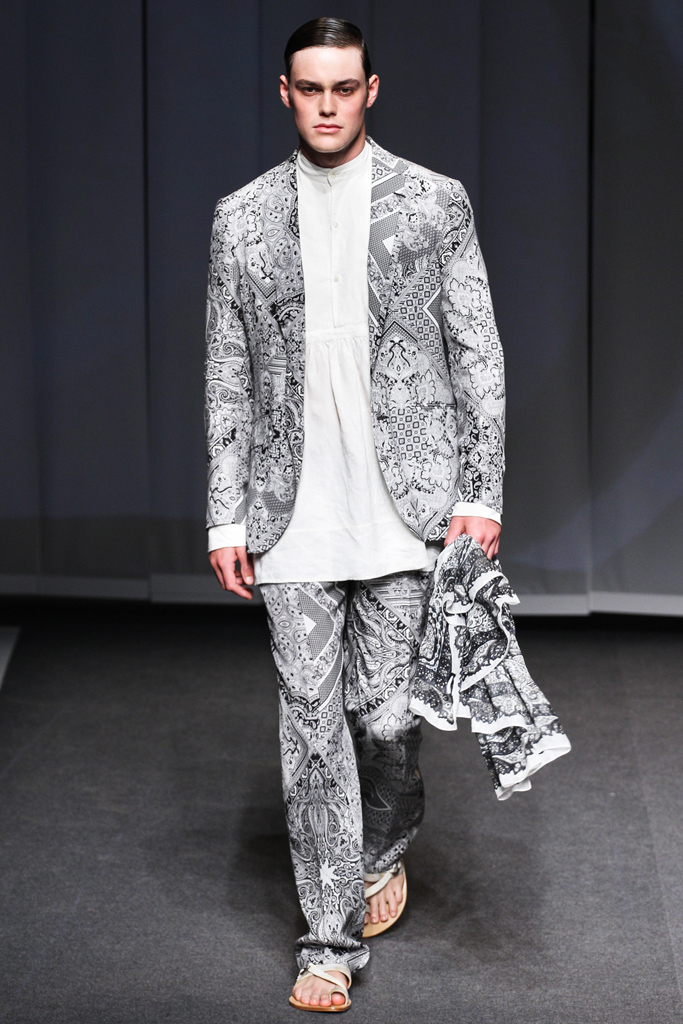 Etro 13bDƬ