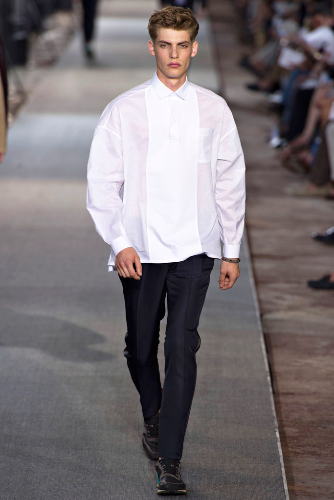 Valentino 13bDƬ