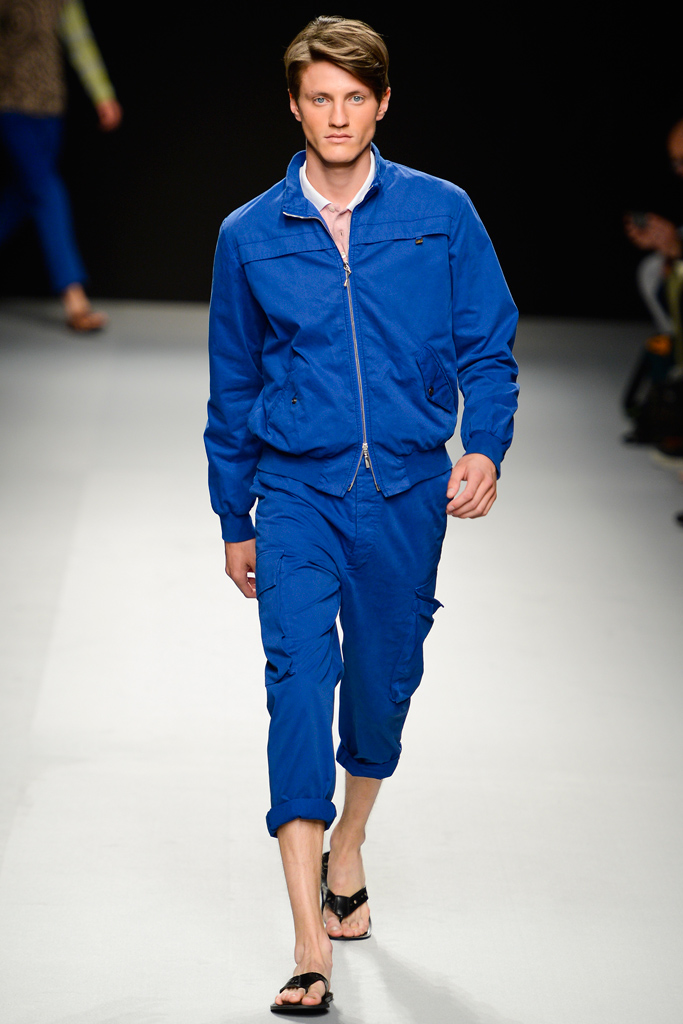 Vivienne Westwood 13bDƬ