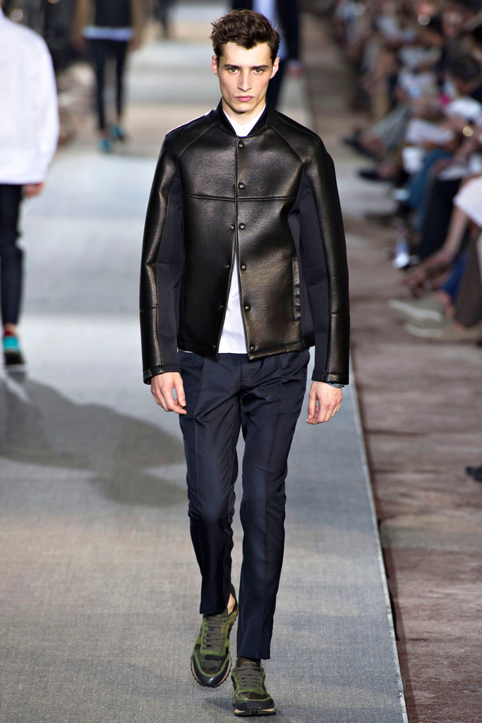 Valentino 13bDƬ