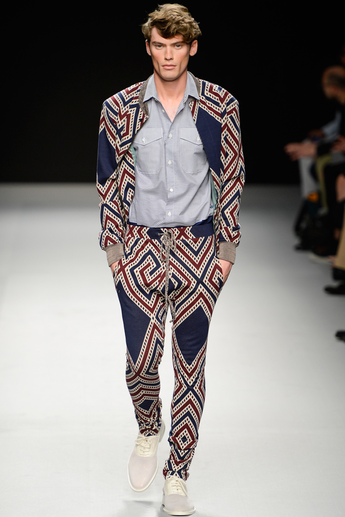 Vivienne Westwood 13bDƬ