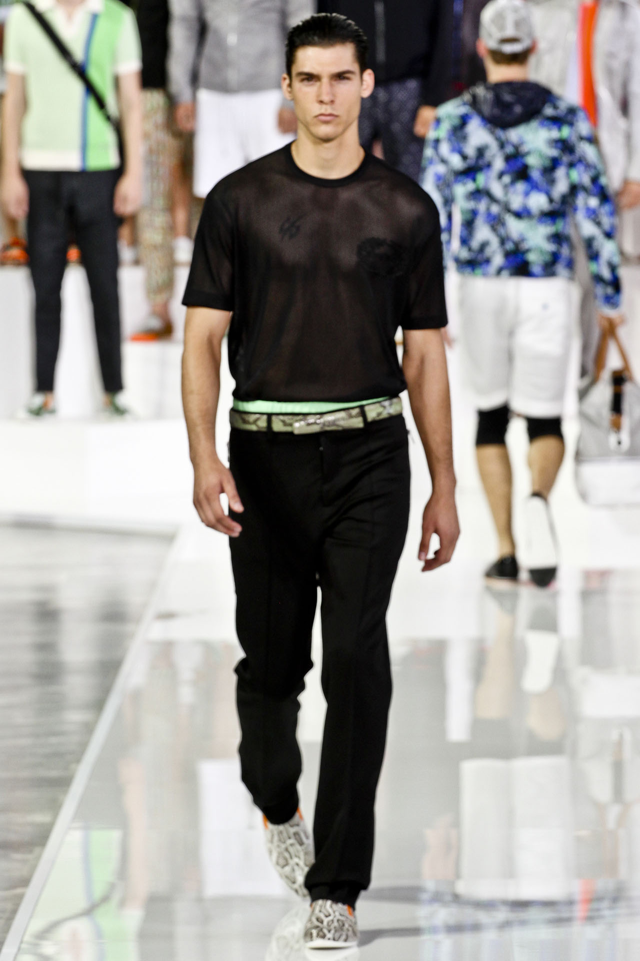 Dirk Bikkemberg 13bDƬ