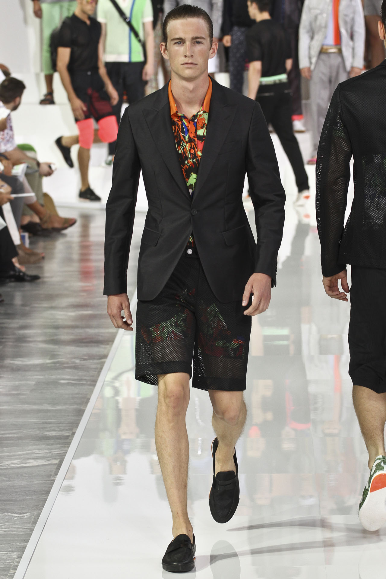 Dirk Bikkemberg 13bDƬ
