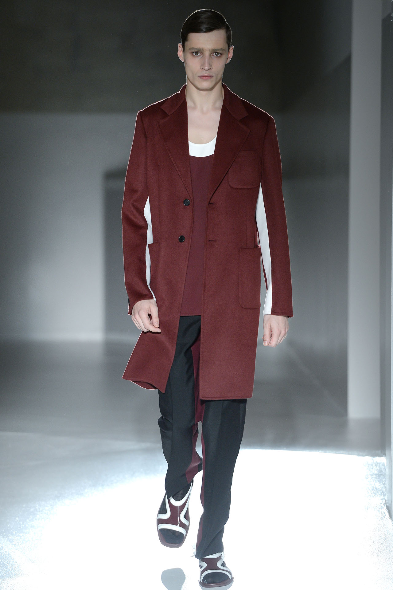 Prada 13bDƬ