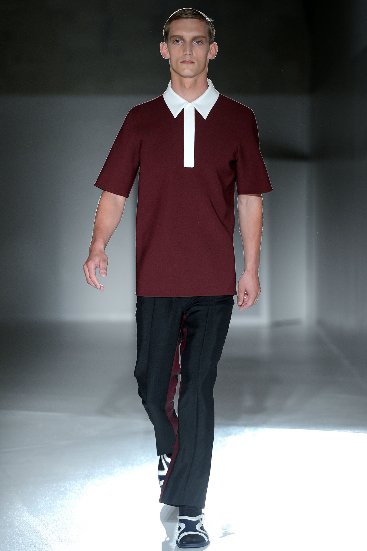 Prada 13bDƬ