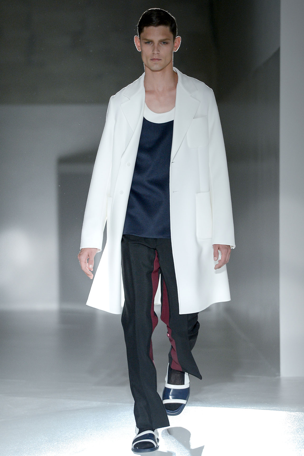 Prada 13bDƬ