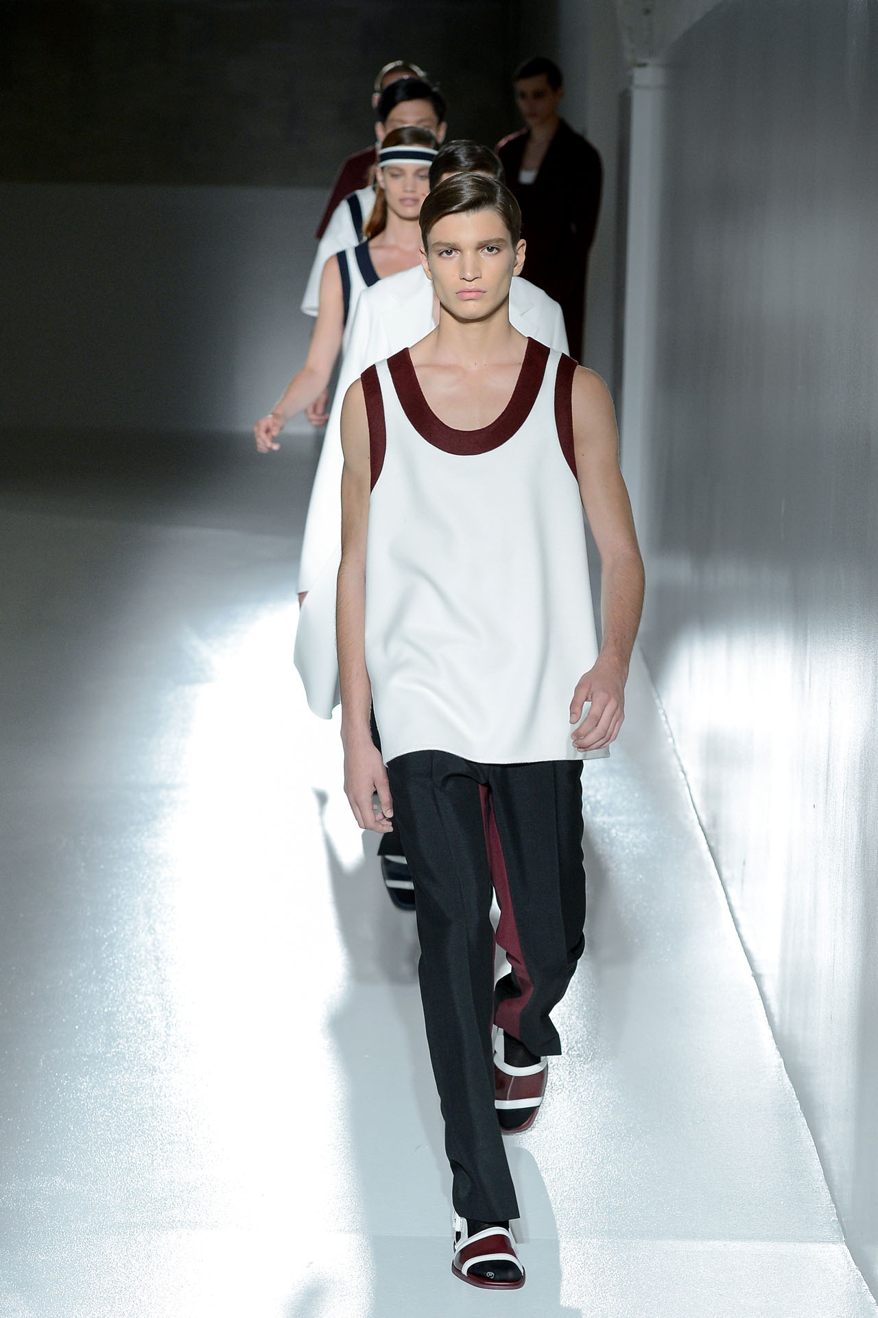 Prada 13bDƬ