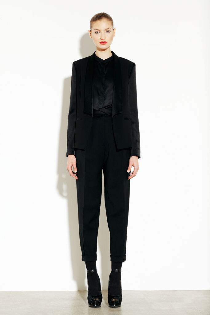 DKNY 13紺DƬ