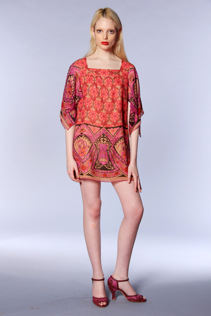 Anna Sui 13紺DƬ