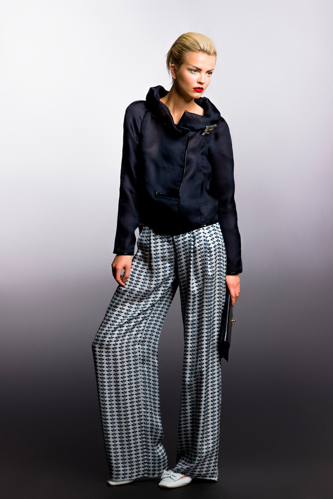 Giorgio Armani 13紺DƬ
