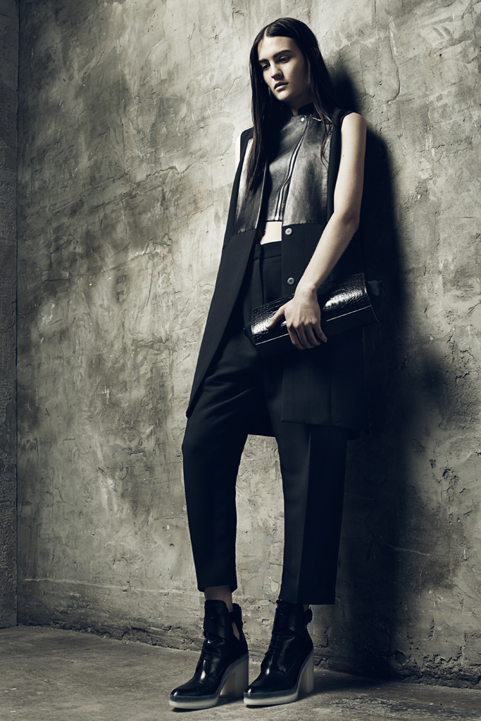 Alexander Wang 13紺DƬ