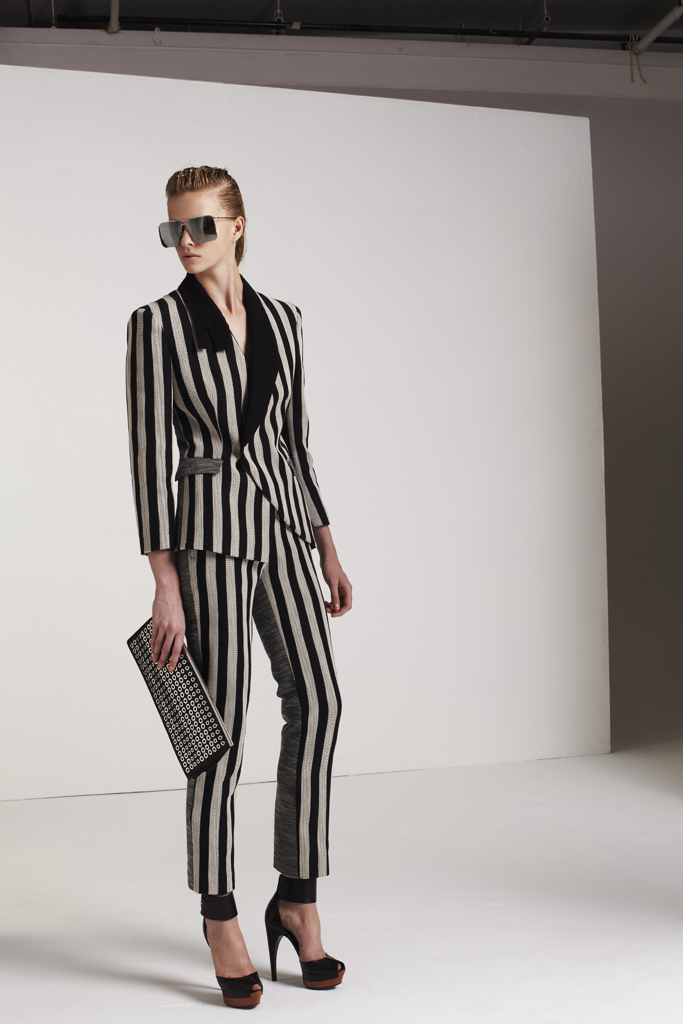 Costume National 13紺DƬ
