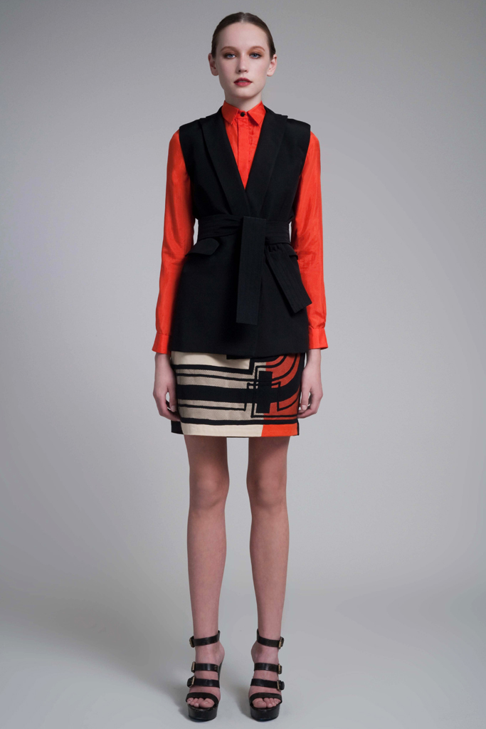 Vivienne Tam 13紺DƬ