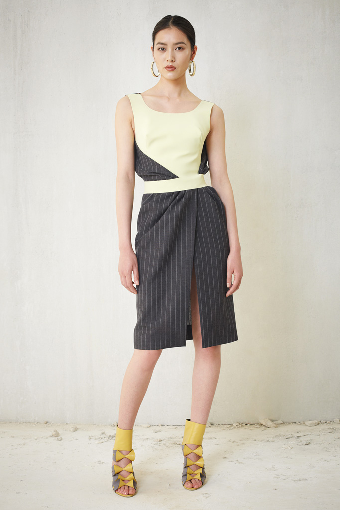 Balenciaga 13紺DƬ