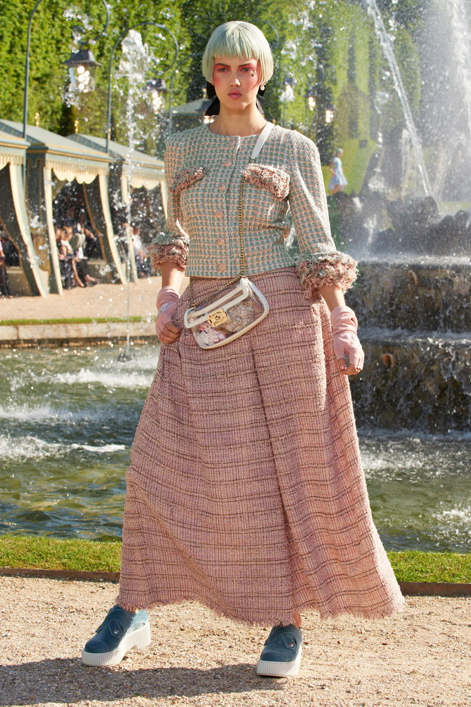 Chanel 13紺DƬ