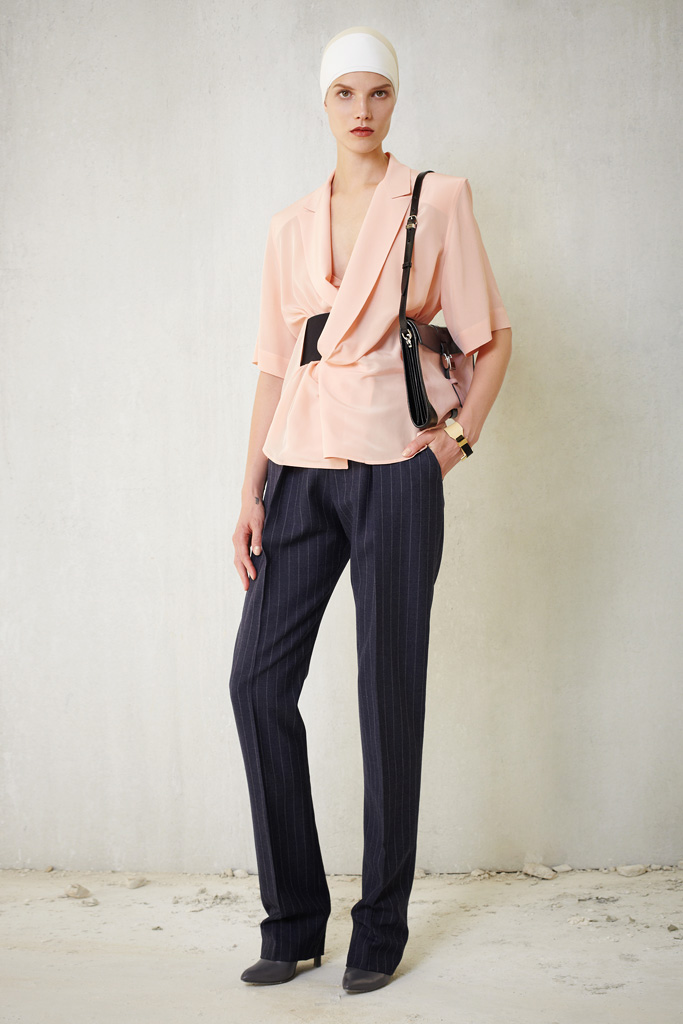 Balenciaga 13紺DƬ