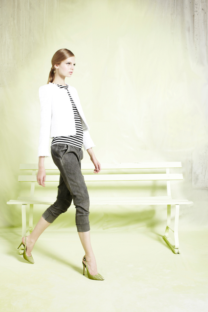 Alice + Olivia 13紺DƬ