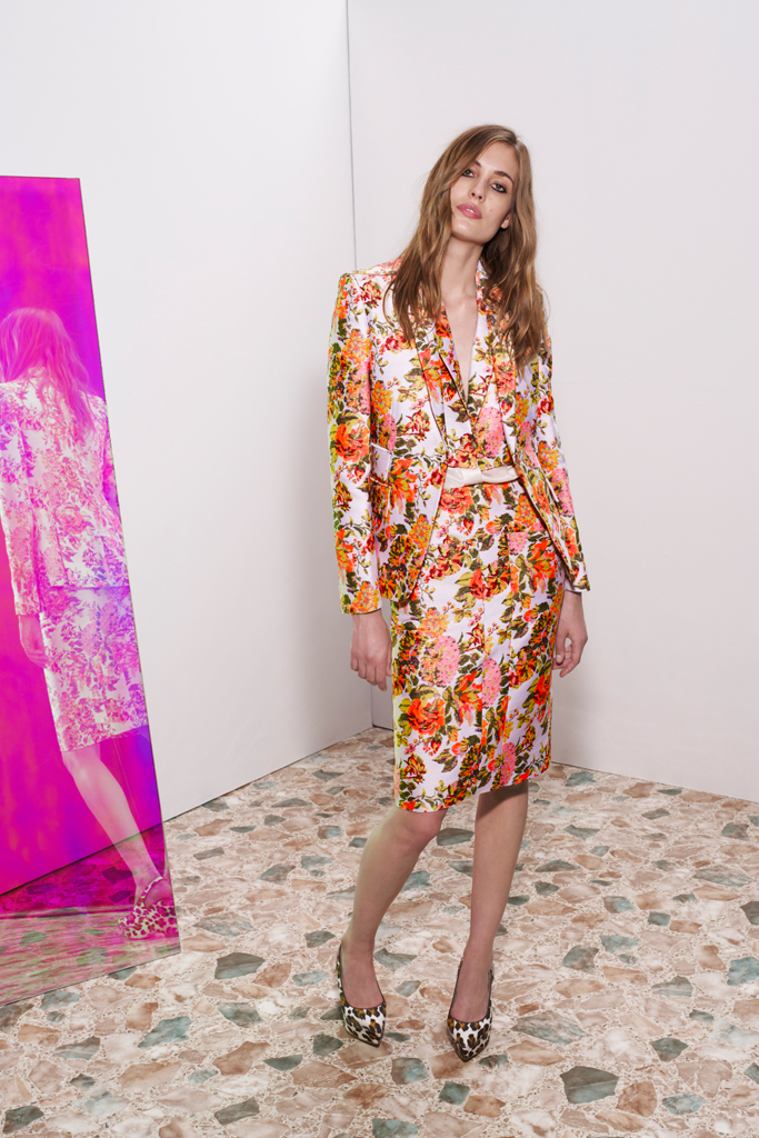 Stella McCartney 13紺DƬ