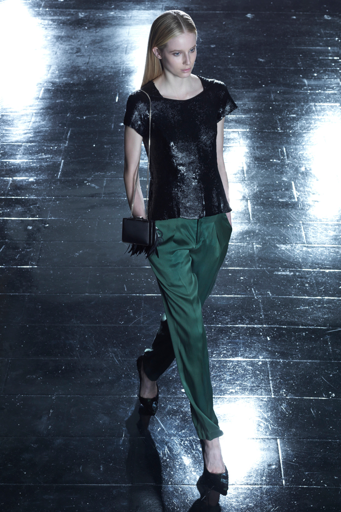 Theyskens Theory 13紺DƬ