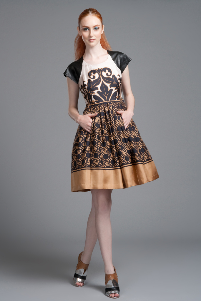 Tracy Reese 13紺DƬ