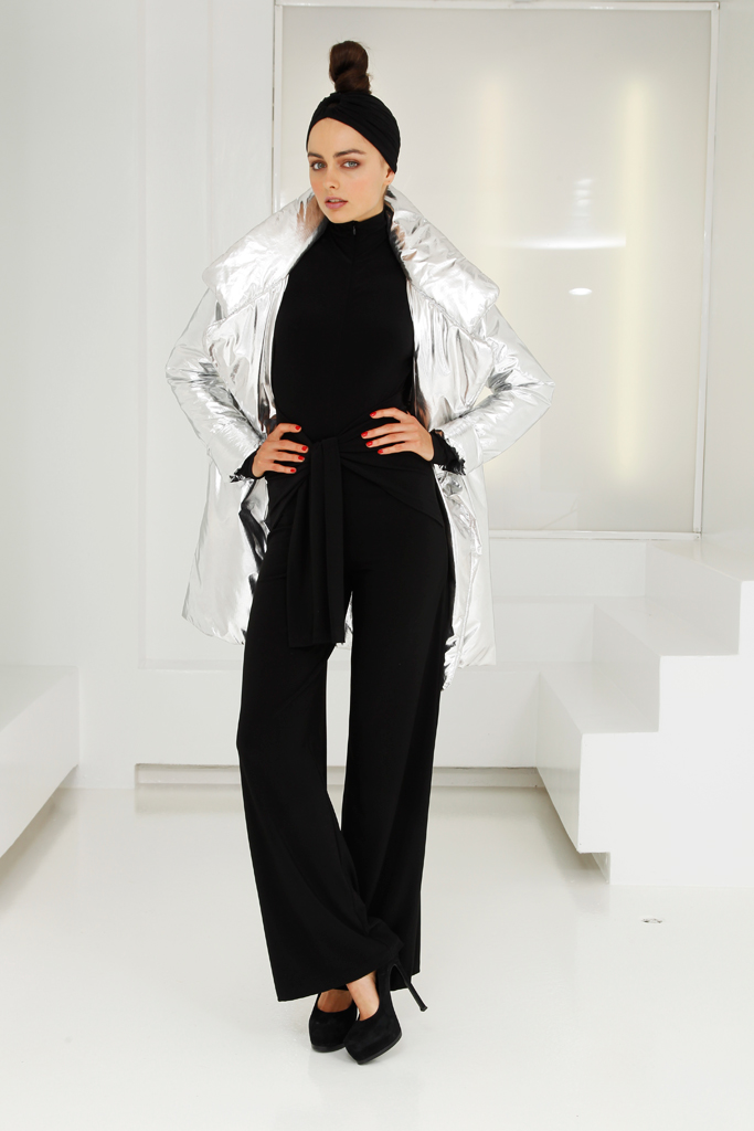 Norma Kamali 13紺DƬ