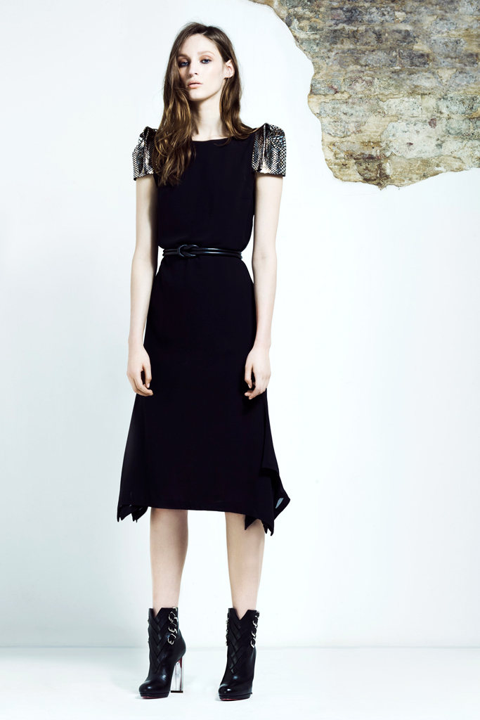 Willow 13紺DƬ