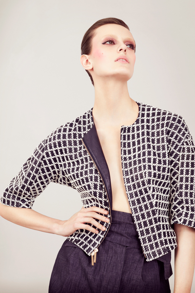 Fendi 13紺DƬ