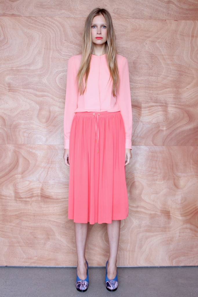 Karen Walker 13紺DƬ