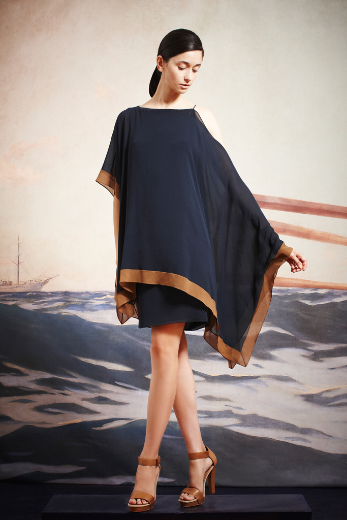 Akris 13紺DƬ