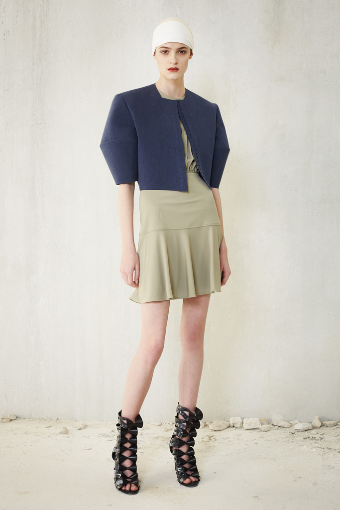 Balenciaga 13紺DƬ