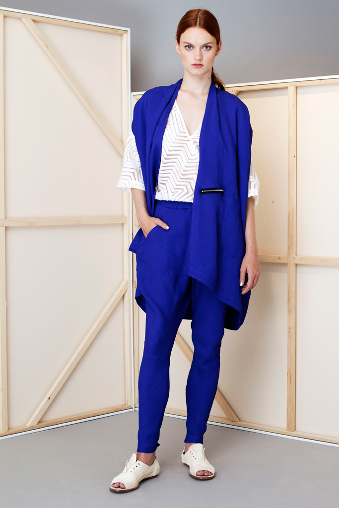 Zero + Maria Cornejo 13紺DƬ