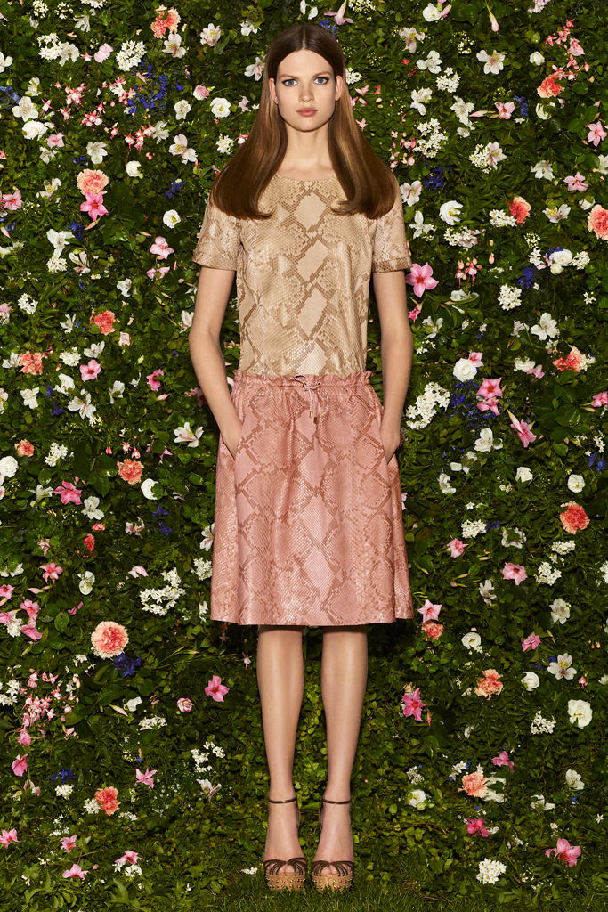 Gucci 13紺DƬ
