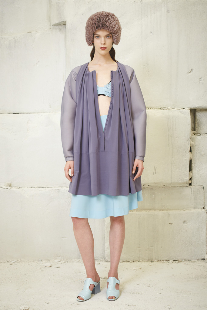 Balenciaga 13紺DƬ