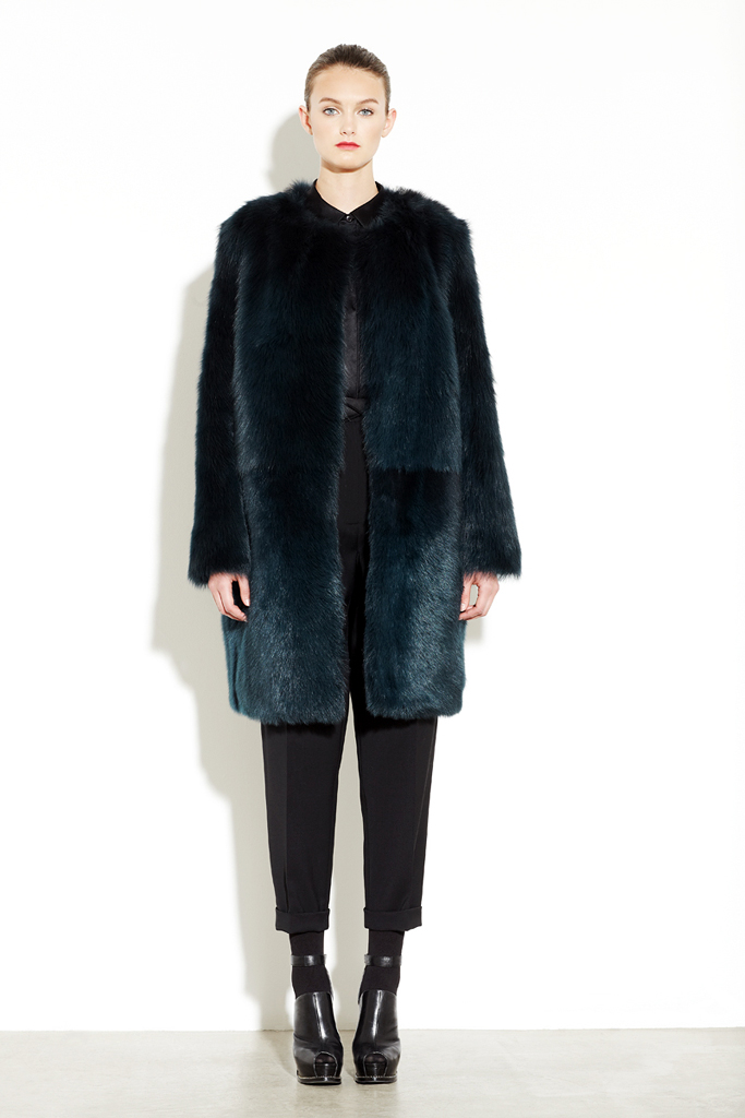 DKNY 13紺DƬ