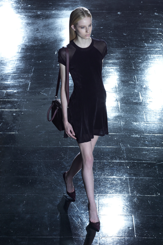Theyskens Theory 13紺DƬ