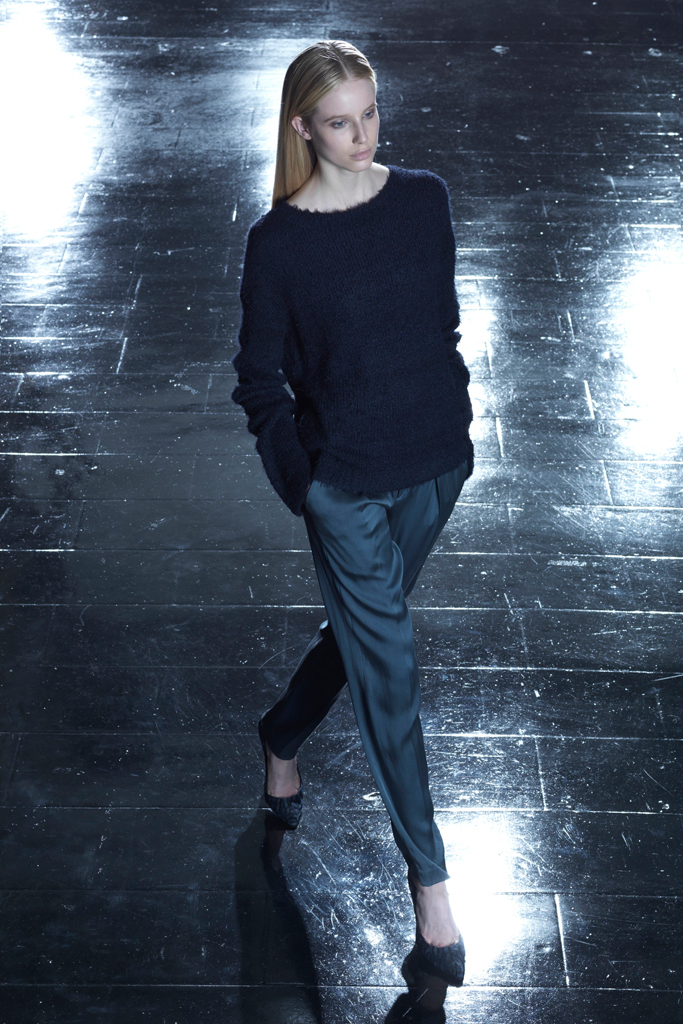 Theyskens Theory 13紺DƬ