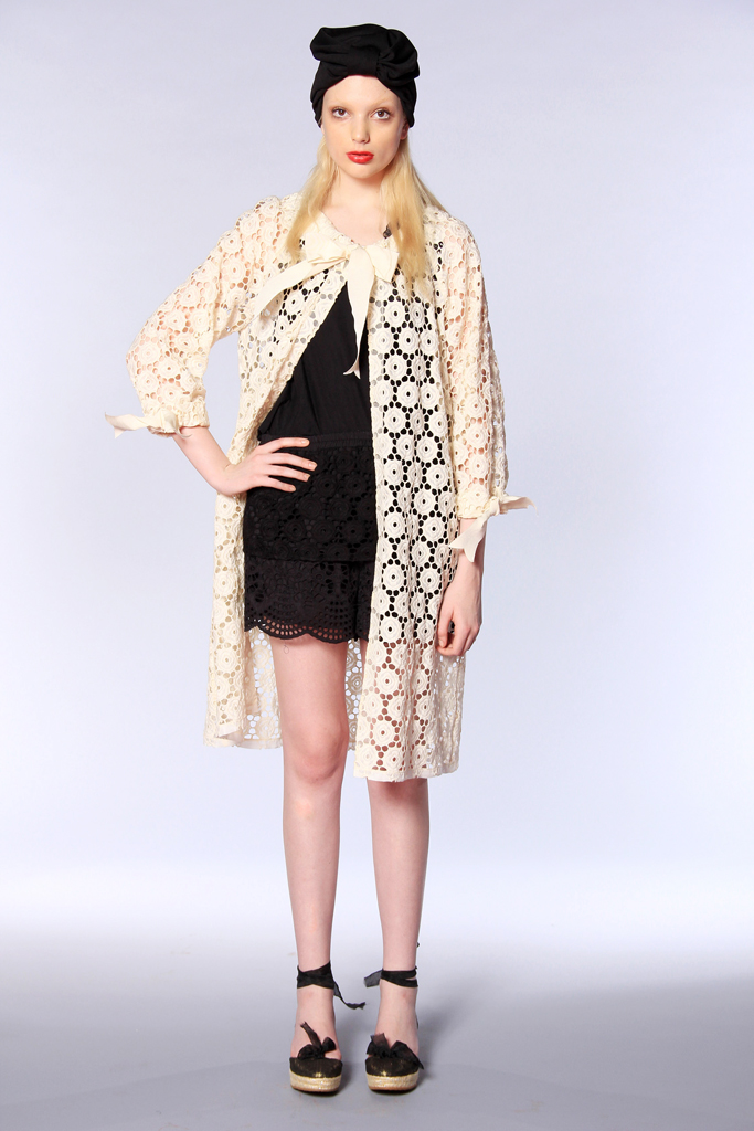 Anna Sui 13紺DƬ