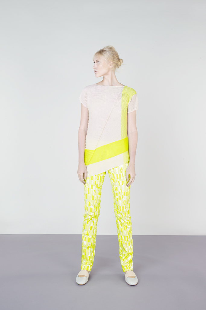 Issey Miyake 13紺DƬ