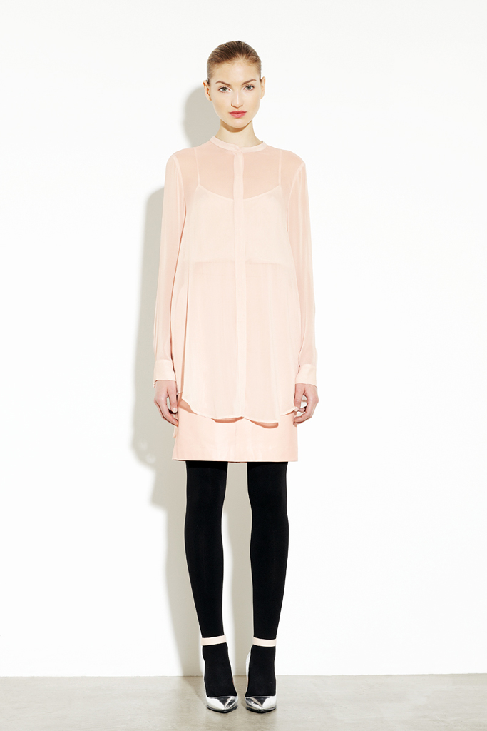DKNY 13紺DƬ