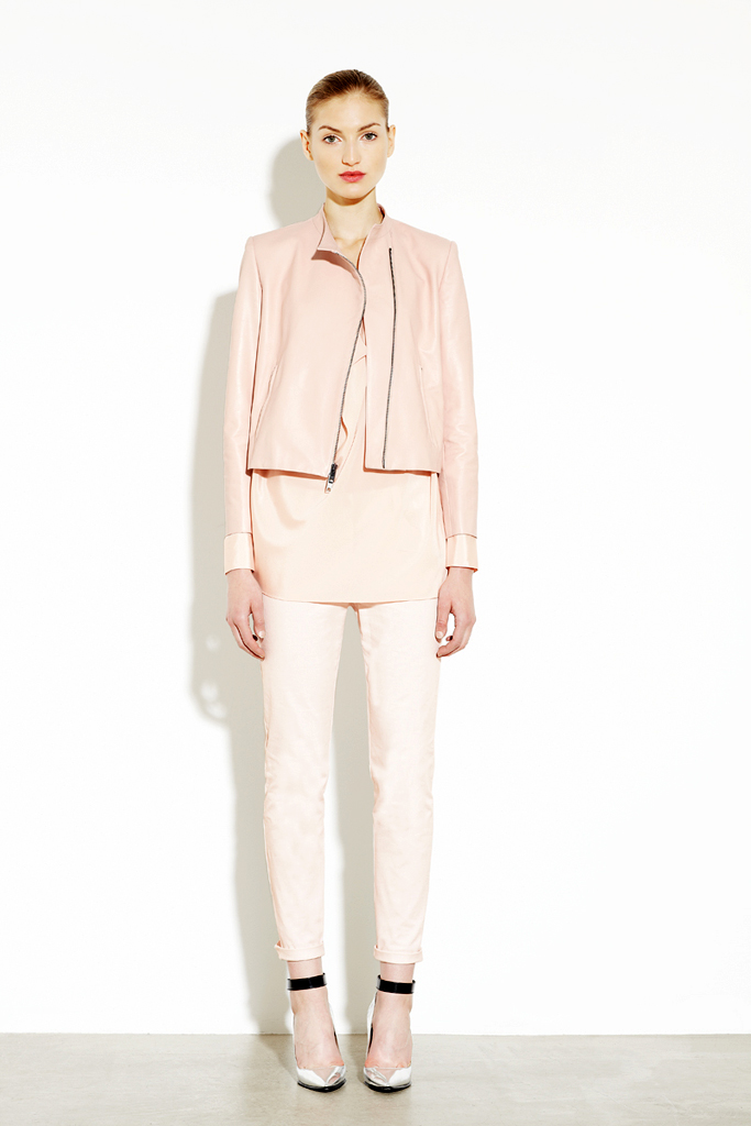 DKNY 13紺DƬ