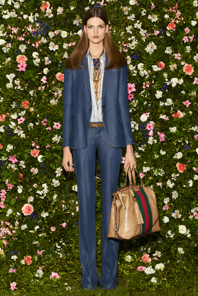 Gucci 13紺DƬ