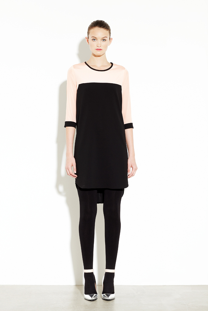 DKNY 13紺DƬ