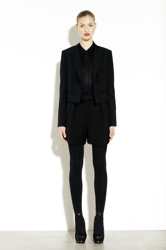 DKNY 13紺DƬ