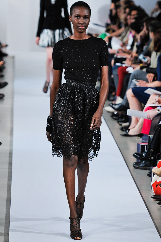 Oscar de la Renta 13紺DƬ