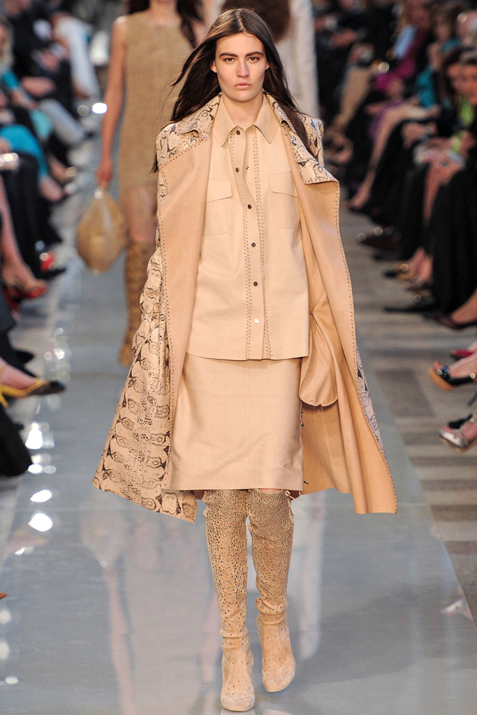Salvatore Ferragamo 13紺DƬ