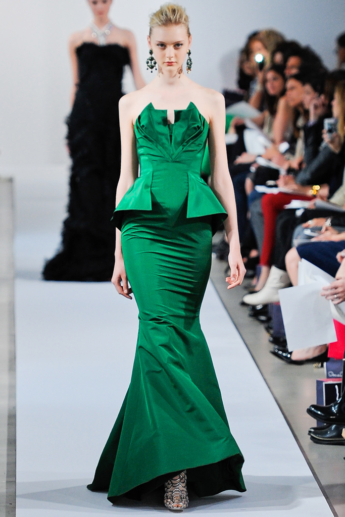Oscar de la Renta 13紺DƬ