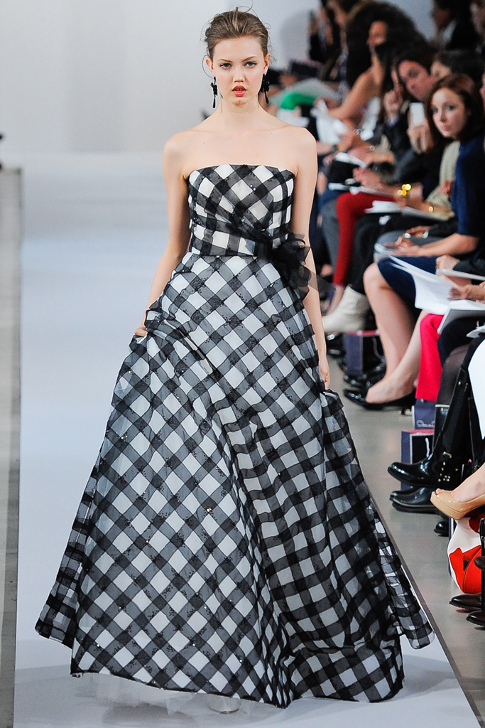 Oscar de la Renta 13紺DƬ
