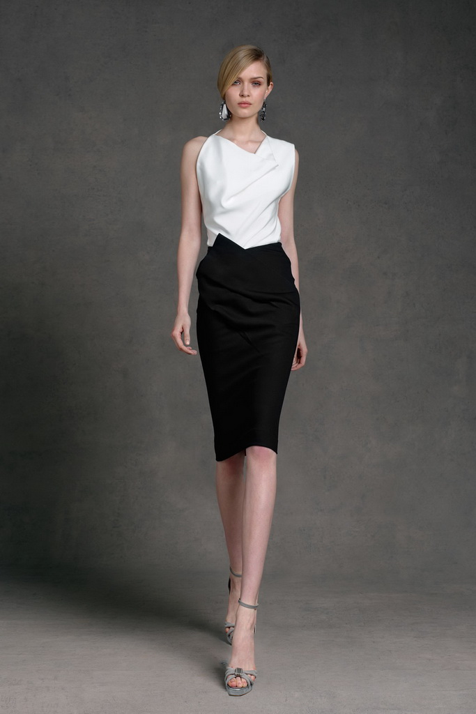 Donna Karan 13紺DƬ