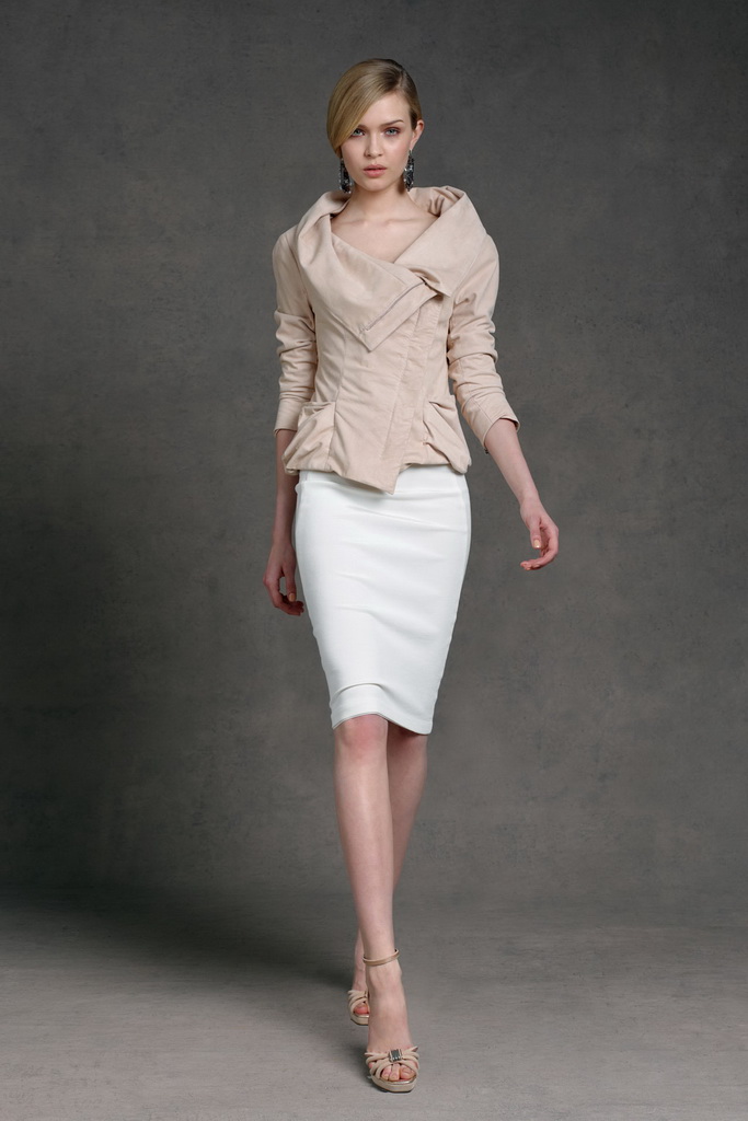 Donna Karan 13紺DƬ