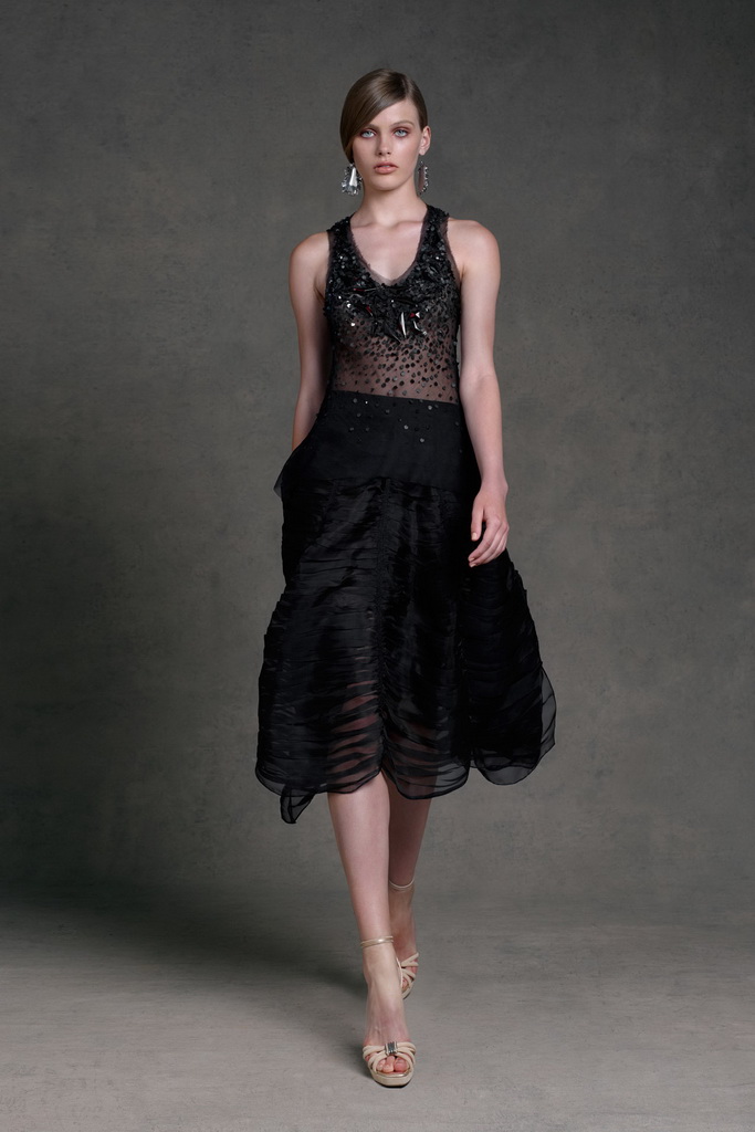 Donna Karan 13紺DƬ